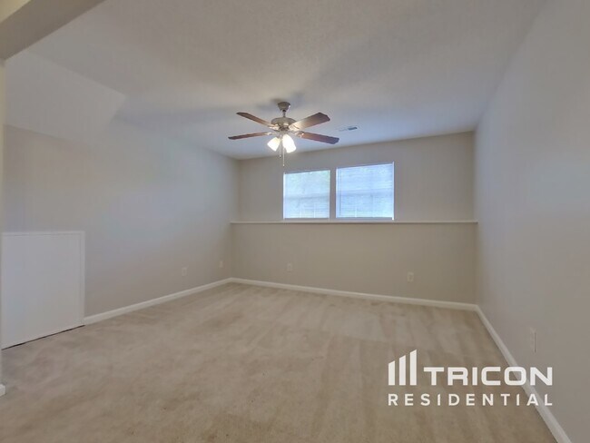 Foto del edificio - 64 Sweet Thorne Cir
