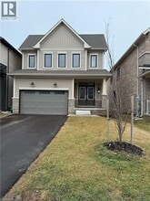 Building Photo - 21 STARBOARD Cres