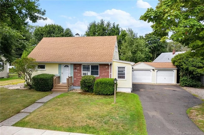 Building Photo - 73 Wepawaug Dr