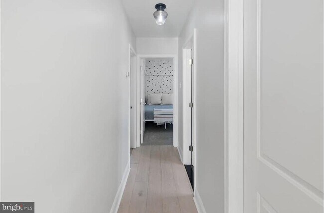 Foto del edificio - 214 Acres Dr