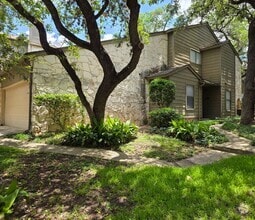 Building Photo - 3430 Turtle Village Dr