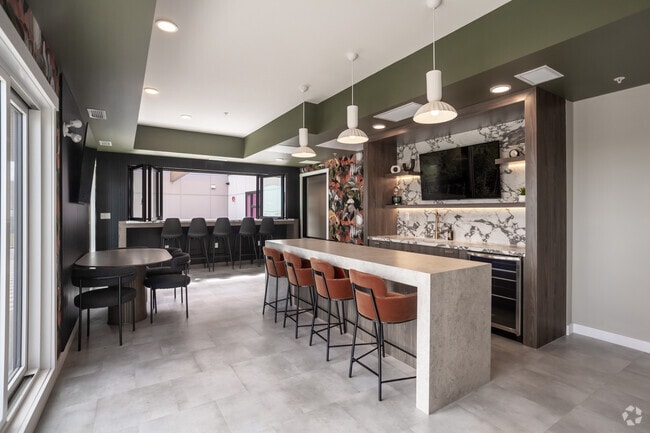 End Zone Club - Lewis Block at Stadium Yards