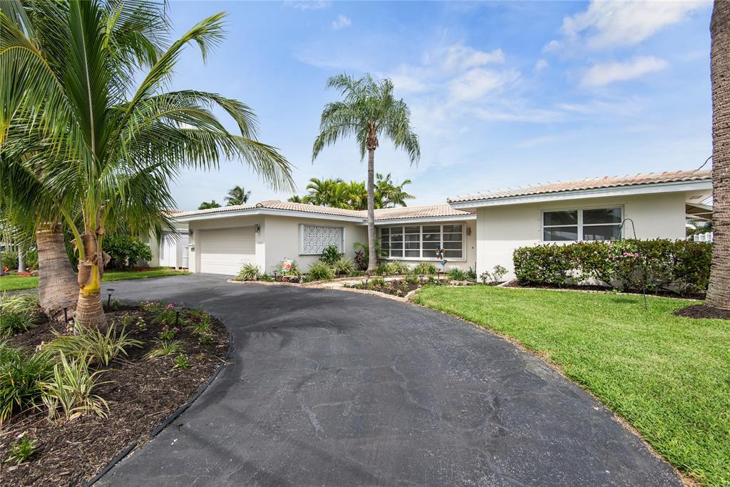 Foto principal - 6260 NE 20th Ter