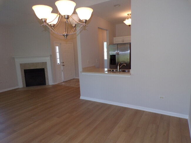 Building Photo - 1045 Carrick Ln