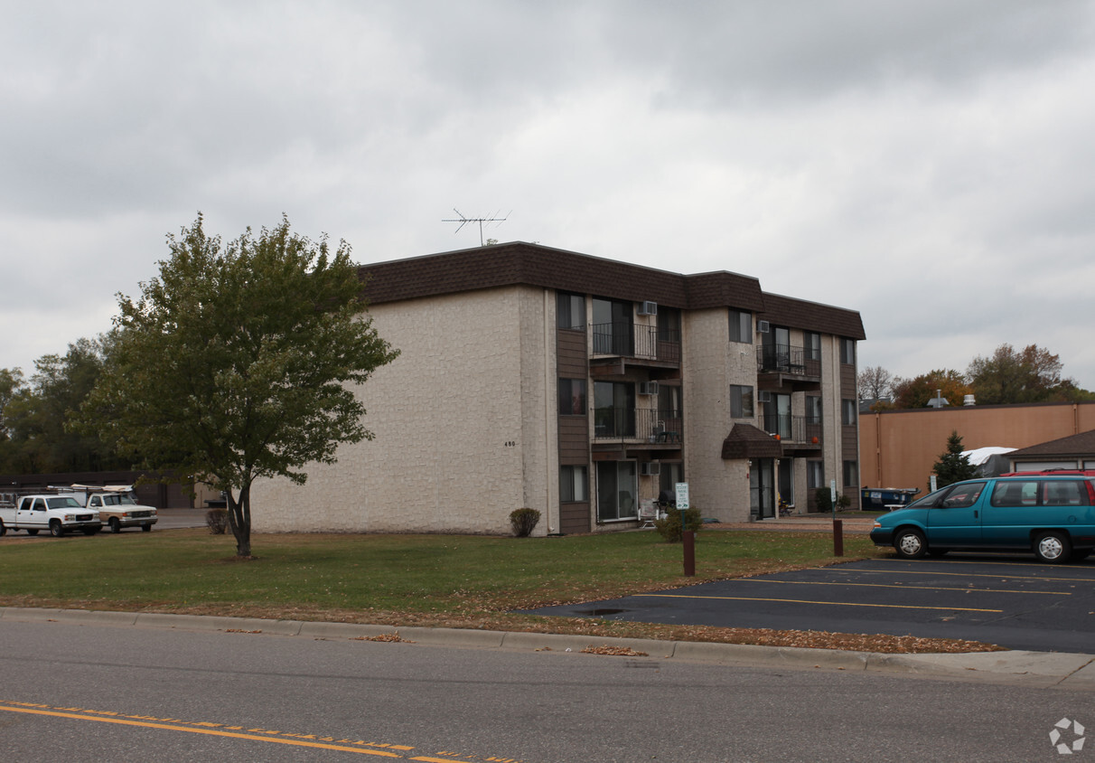 Foto del edificio - Fern Court Apartments