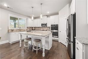 Foto del edificio - 2470 Sunny Hill Rd