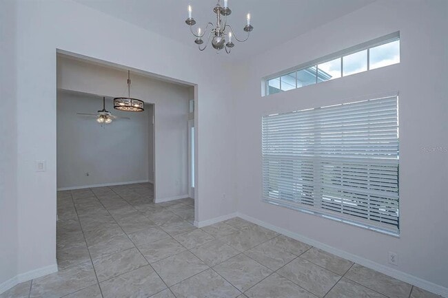 Building Photo - 1401 Vermouth Ln