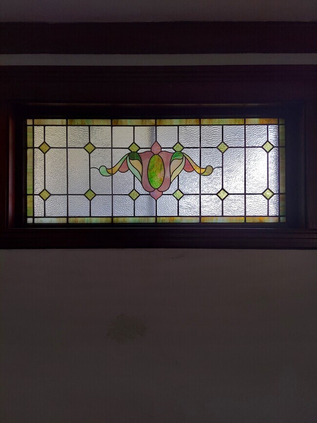 Foto del edificio - 109 Bellevue Rd