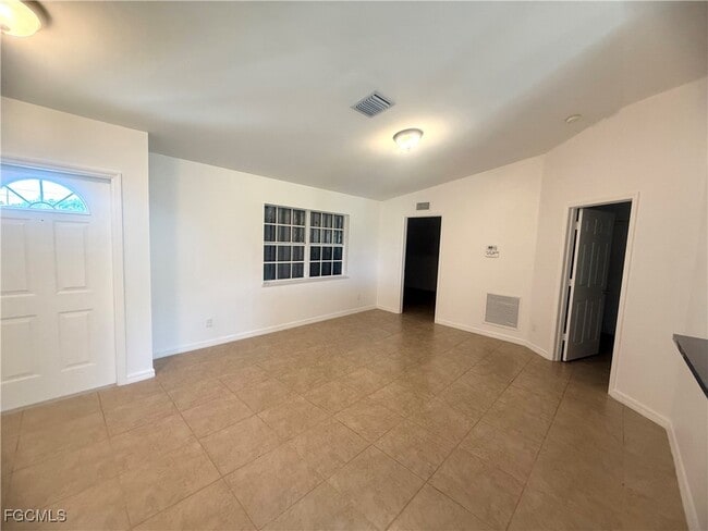 Foto del edificio - 3100 40th St SW