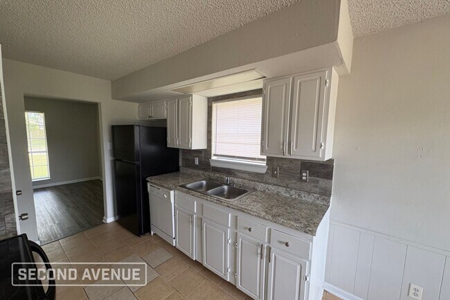 Foto del edificio - 10122 Sagedowne Ln