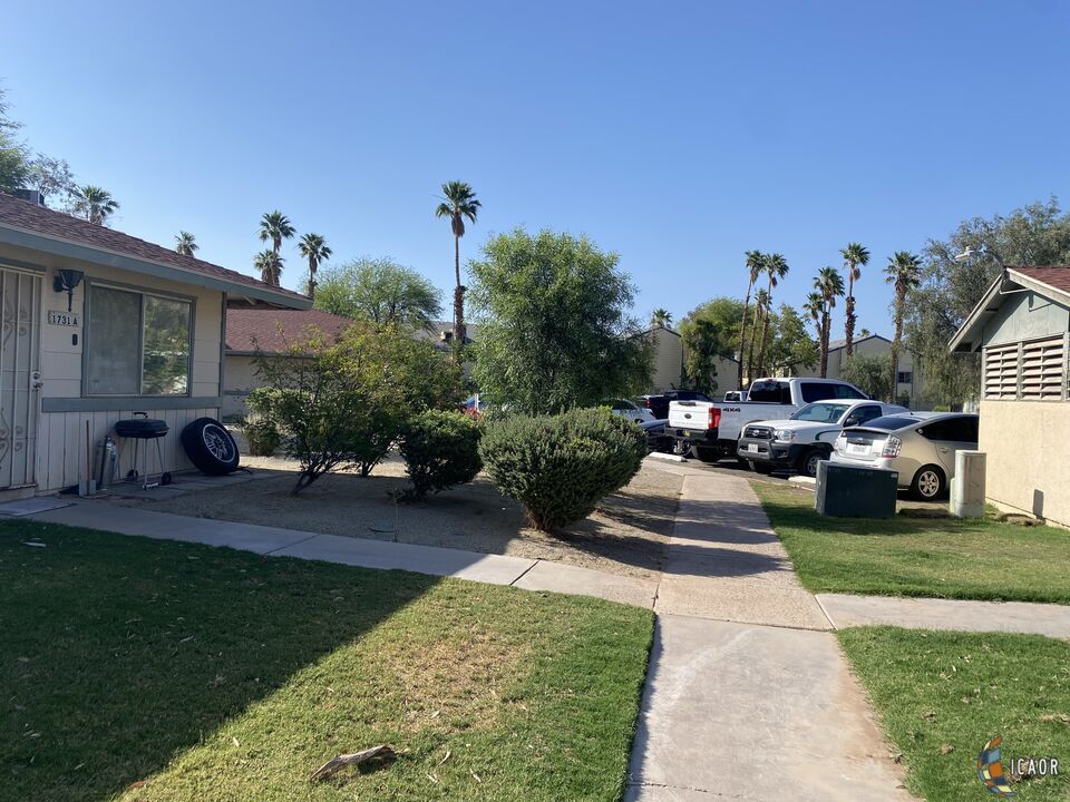 Building Photo - 1731 W Olive Ave