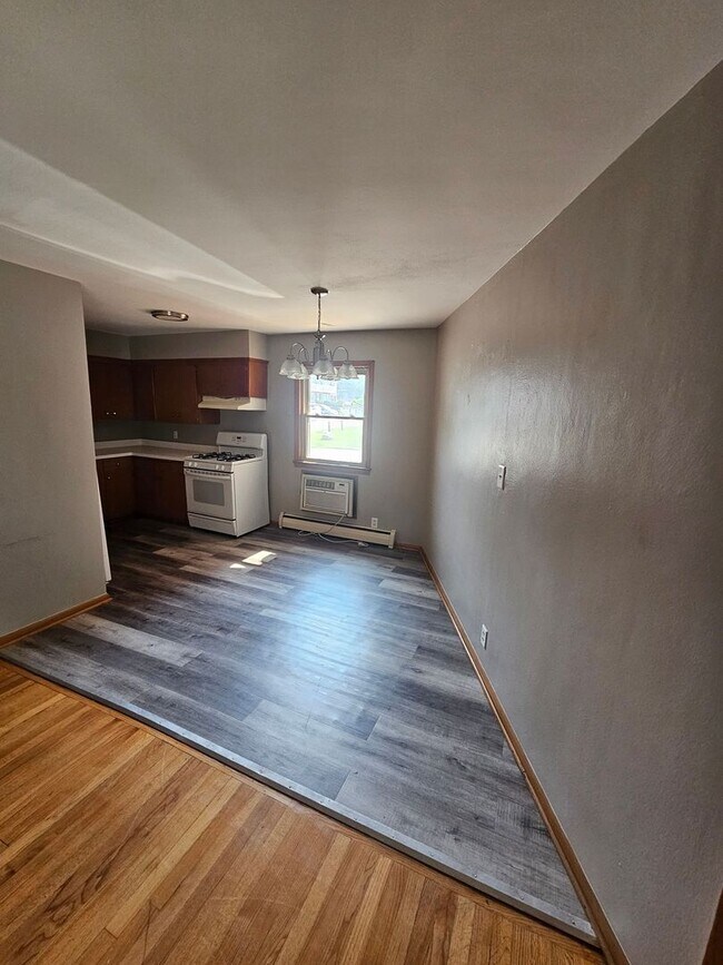 Foto del edificio - 3202 N 76th St