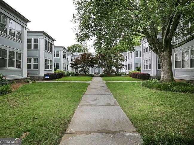 Foto del edificio - 435 10th St NE