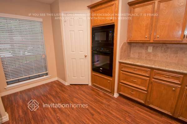 Foto del edificio - 3660 Postwood Dr