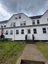 Building Photo - 40 Overlook St