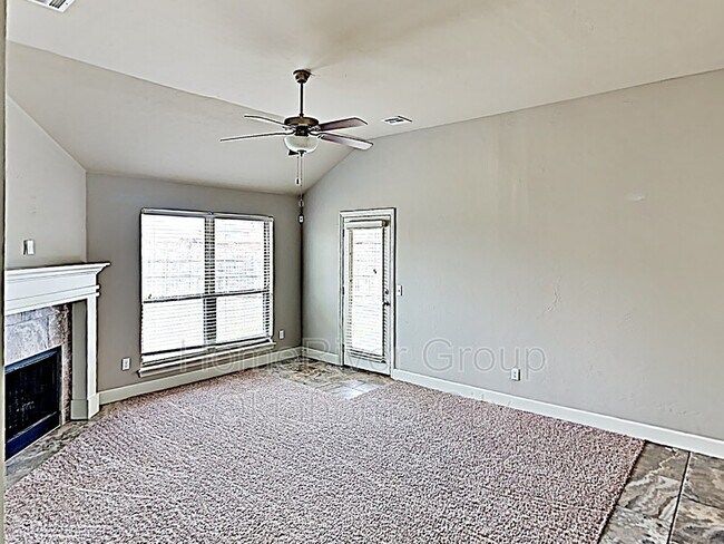Building Photo - 14700 S Harvey Ave