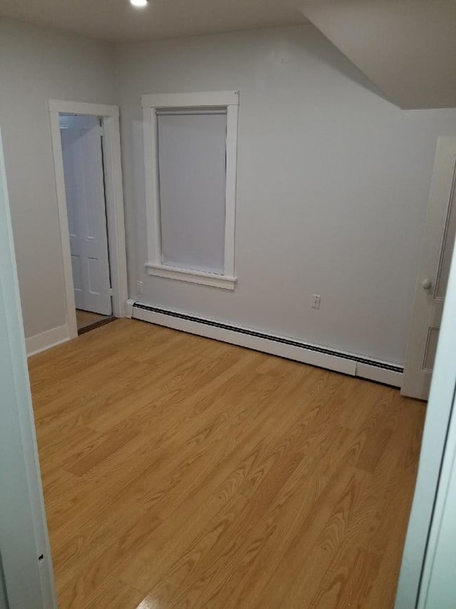 First room - 31 Blaine St