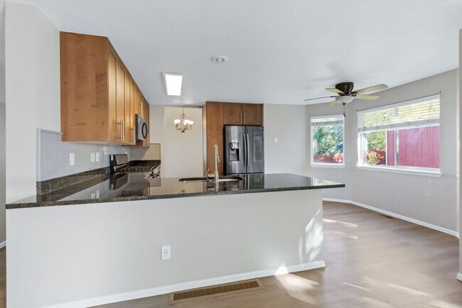 Foto del edificio - 5630 W 115th Ave