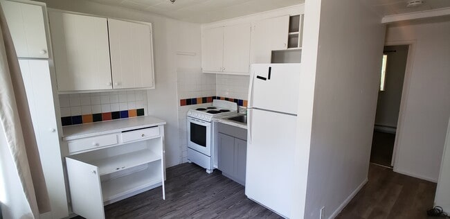 Photo - 9832-9813 13th Ave SW Apartment