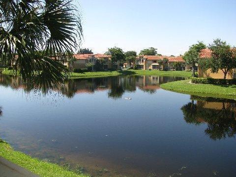 Foto del edificio - 4799 Via Palm Lakes