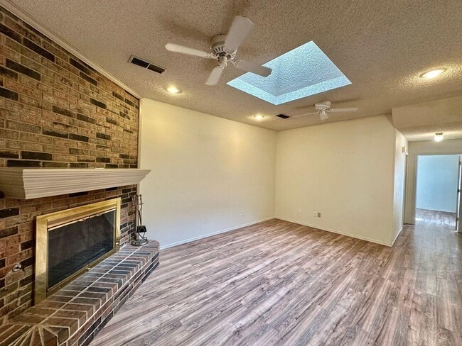 Foto del edificio - 6614 Hope Ave