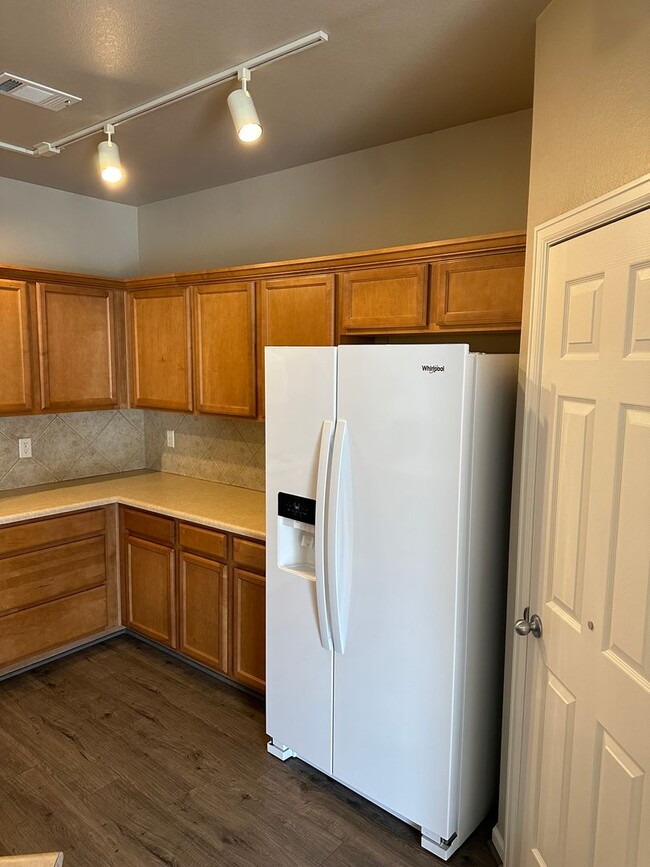 Foto del edificio - Mountain View Condo