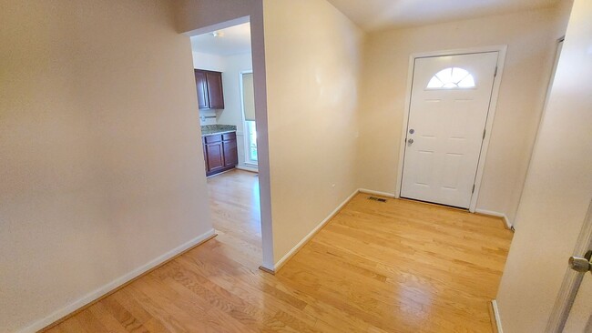 Foto del edificio - 3BR Townhouse in Dumont Oaks Community of ...