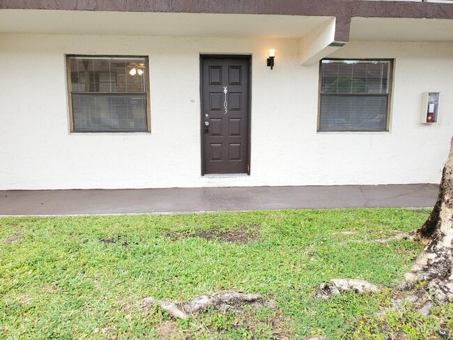 Photo - 6040 Shaker Wood Cir Townhome