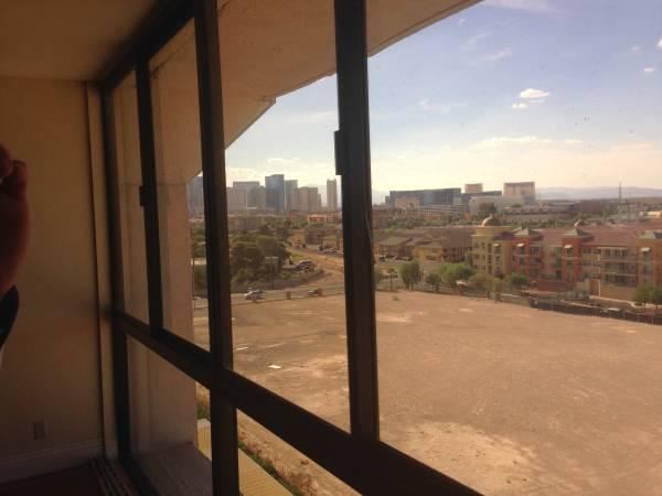 Foto del edificio - 3930 Swenson St