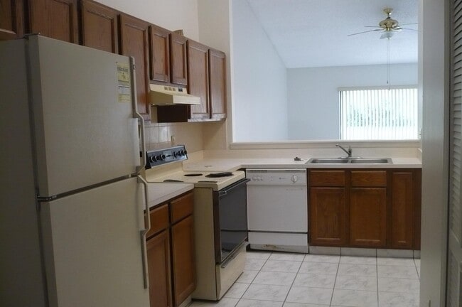 Building Photo - 5020 Arbor Glen Cir