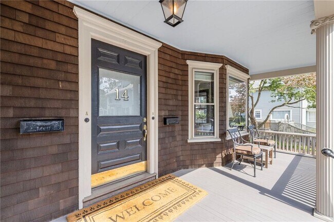 Foto del edificio - 14 Greenough Pl