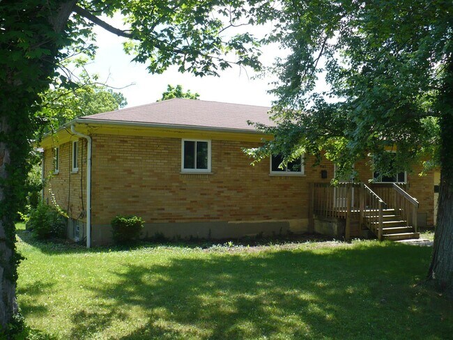 Building Photo - 4601 Kugler Mill Rd