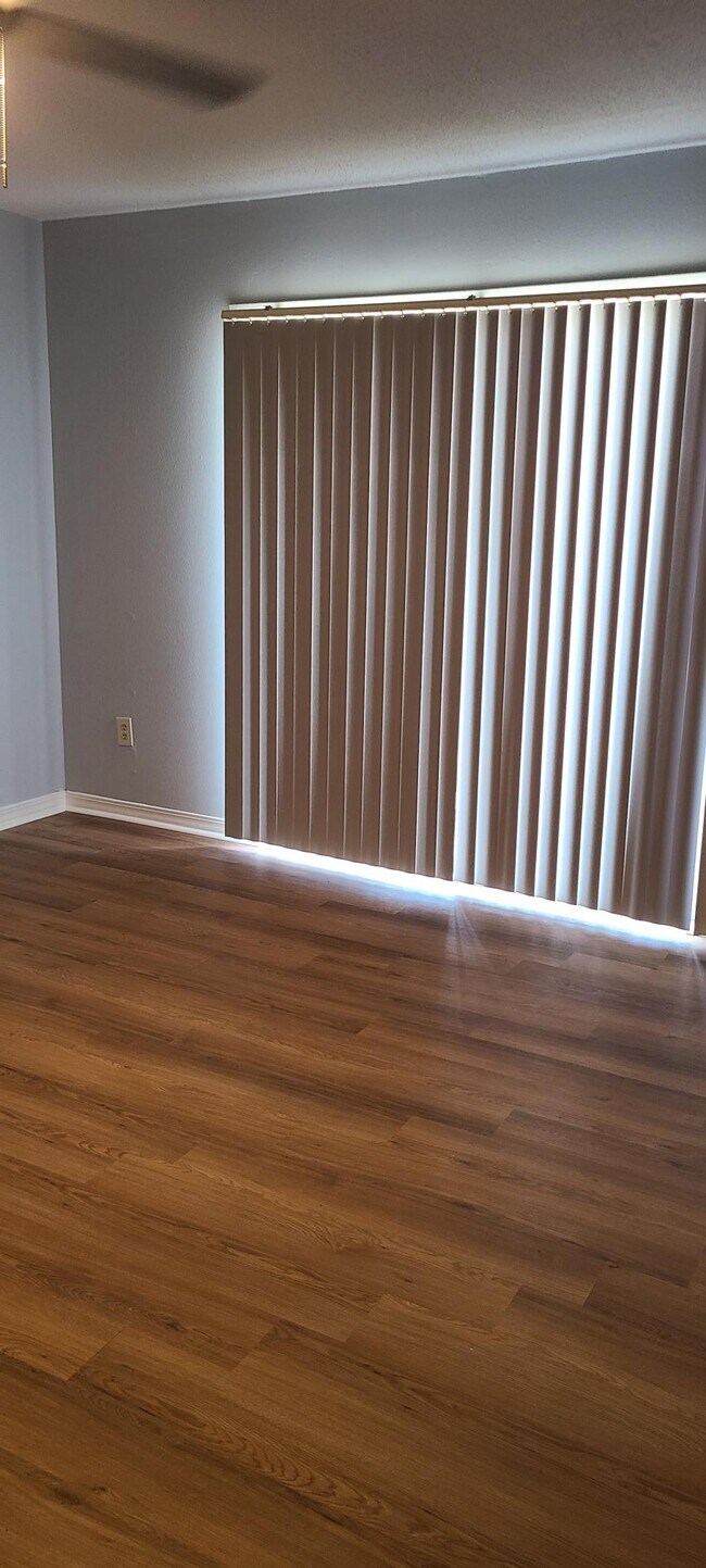 4101 Hessmer Ave Unit 207, Metairie, LA 70002 Condo for Rent in