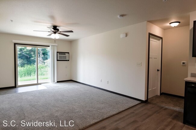Interior Photo - SCS Marshfield