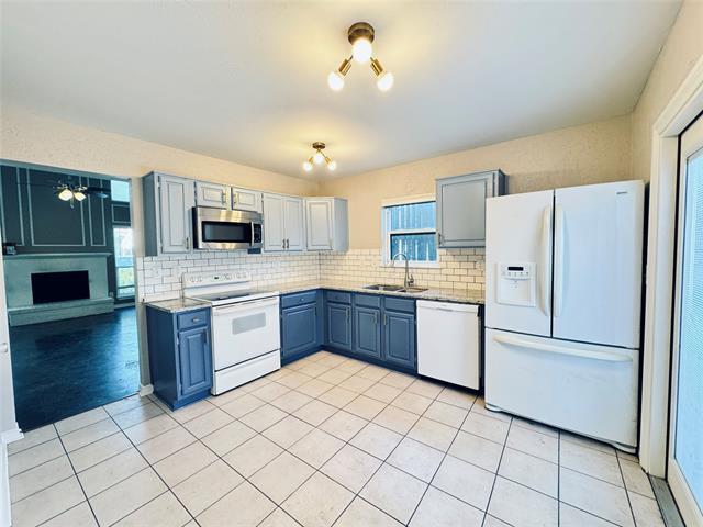 Building Photo - 1508 Villars St
