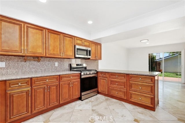 Building Photo - 4551 Sandburg Way