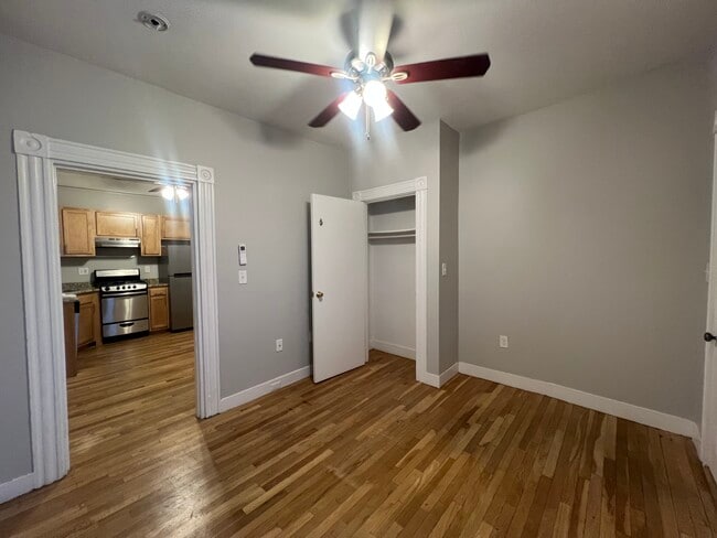 Building Photo - 9 Saint Johns Rd