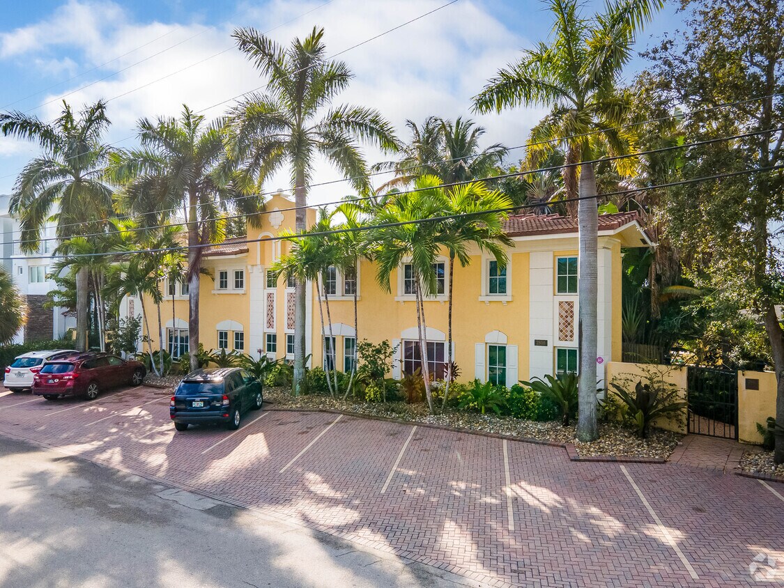 2800 NE 30th St, Fort Lauderdale, FL 33306 Apartments in Fort Lauderdale, FL