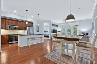 Building Photo - 300 St Joseph Pkwy
