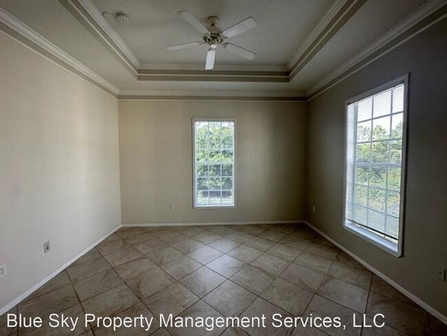 Building Photo - 2 br, 2 bath House - 233 Goldenrain Dr #303