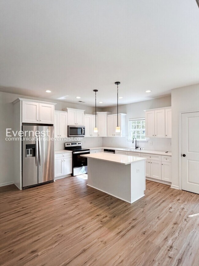 Foto del edificio - 133 Stilwell Oaks Cir