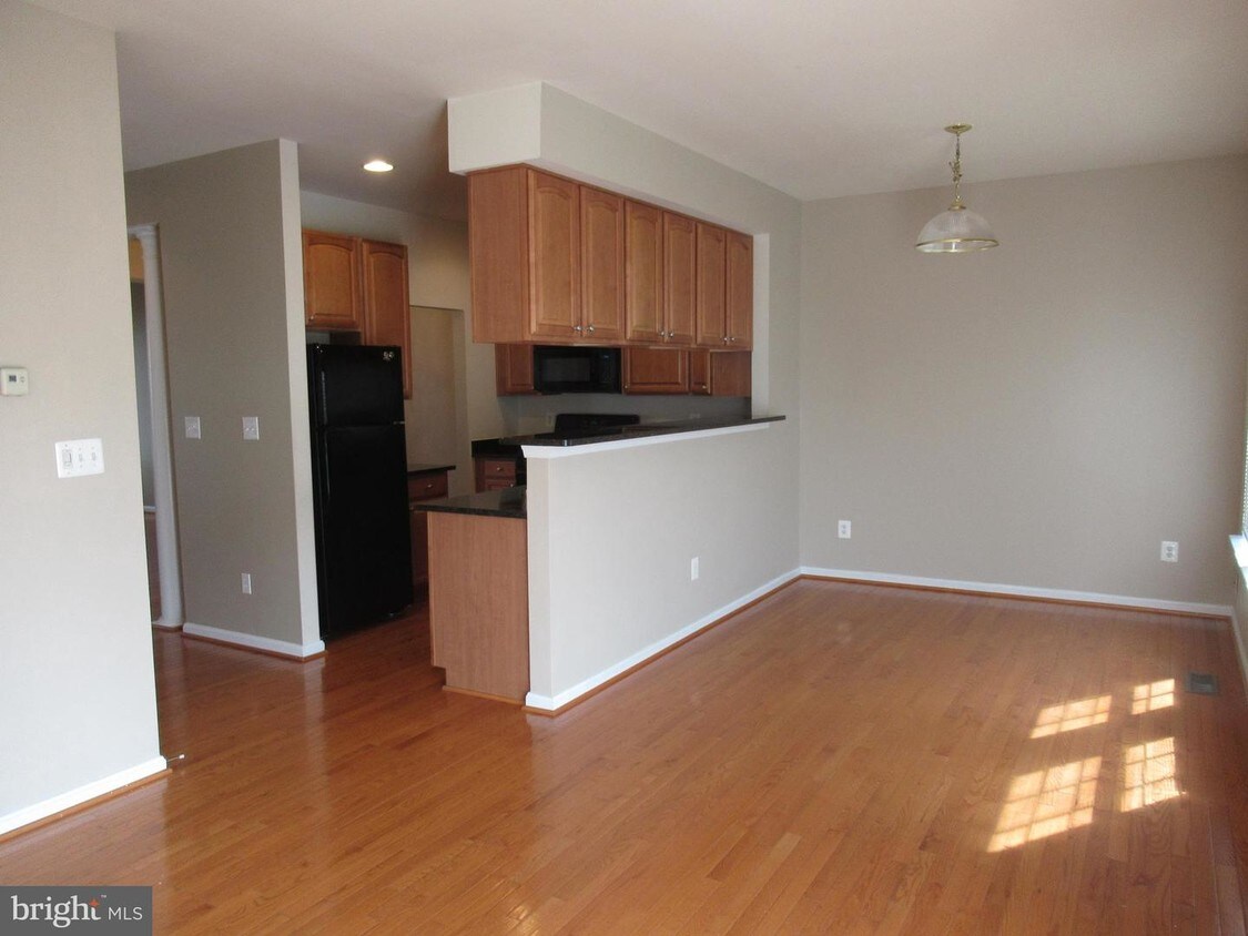 Foto principal - 9088 Brewer Creek Pl