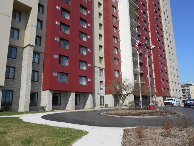 Building Photo - 8330 On The River 50+ Preferred Community