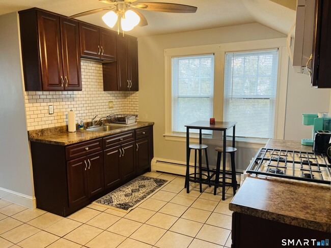 Foto del edificio - 23 Konstin Pl