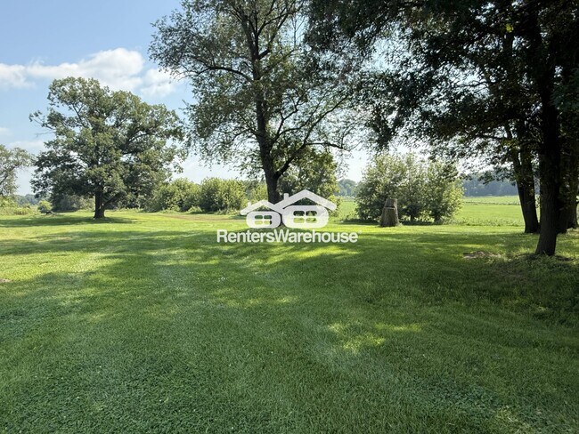 Foto del edificio - 17707 Ward Lake Dr NW