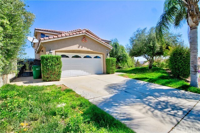 Building Photo - 13556 Silver Stirrup Dr