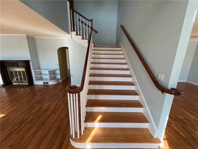 Foto del edificio - 740 E Huntsville Rd