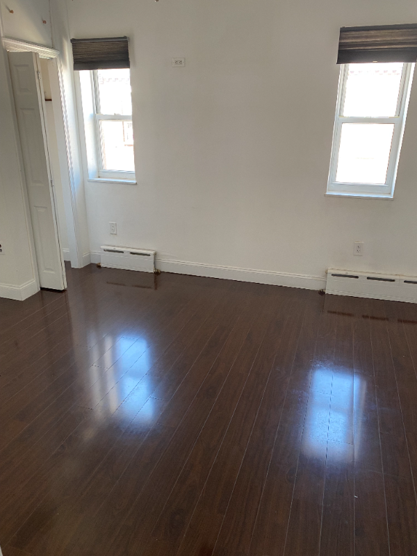 Building Photo - 2227 S Darien St