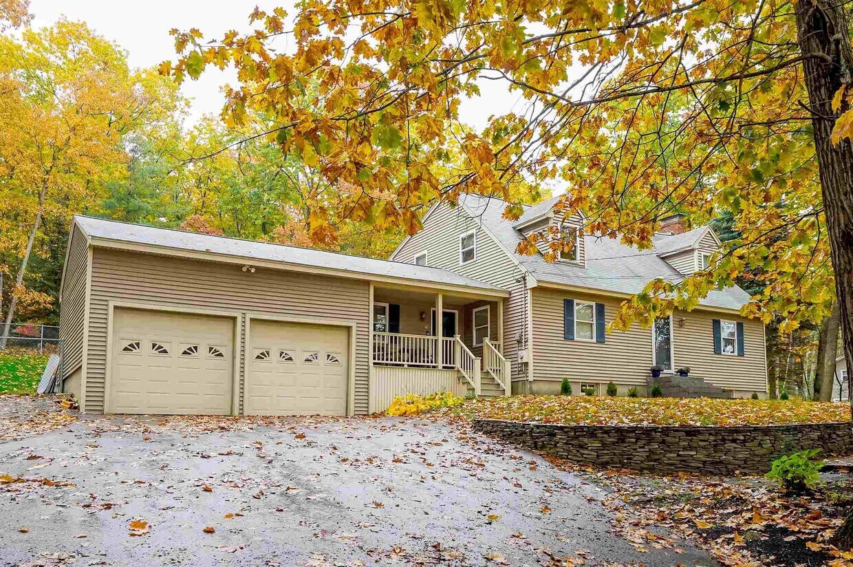 76 N Lowell Rd Windham, NH 03087 Alquileres en Windham, NH