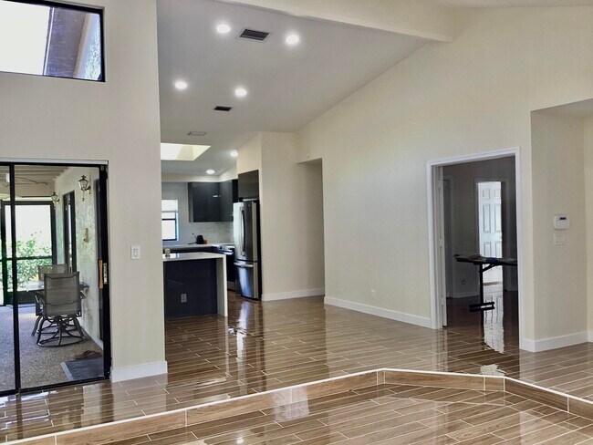 Foto del edificio - 8895 Old Pine Rd